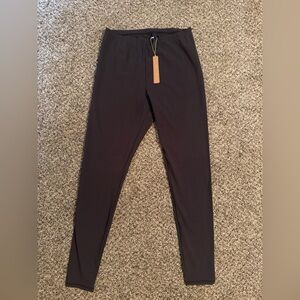 SKIMS Women’s Black Leggings